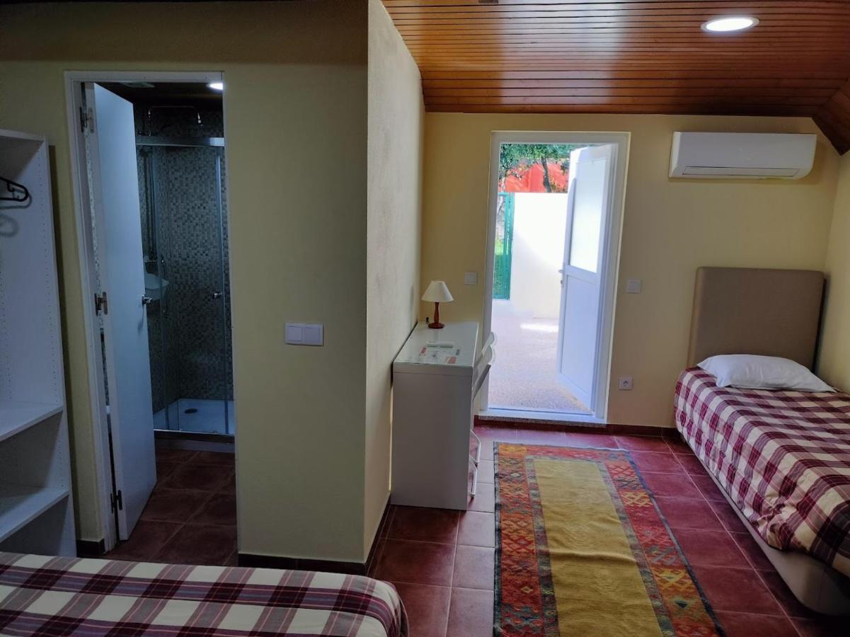 Metro Vilar Suites & Villas Vilar do Pinheiro Kültér fotó