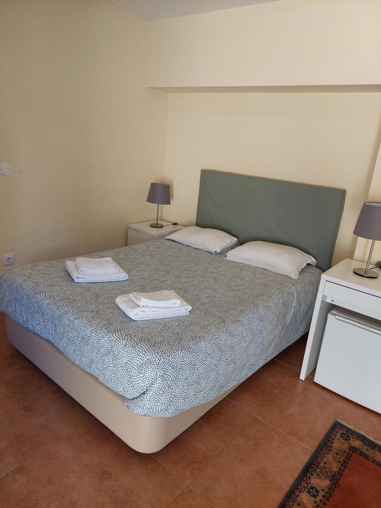 Metro Vilar Suites & Villas Vilar do Pinheiro Kültér fotó