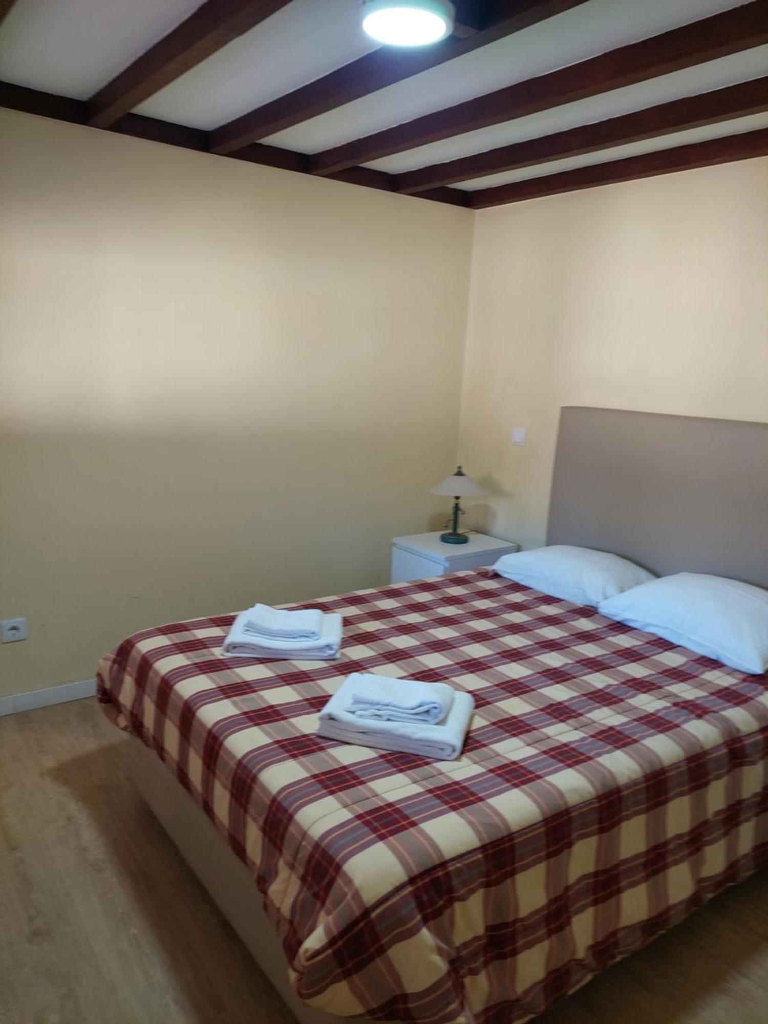 Metro Vilar Suites & Villas Vilar do Pinheiro Kültér fotó