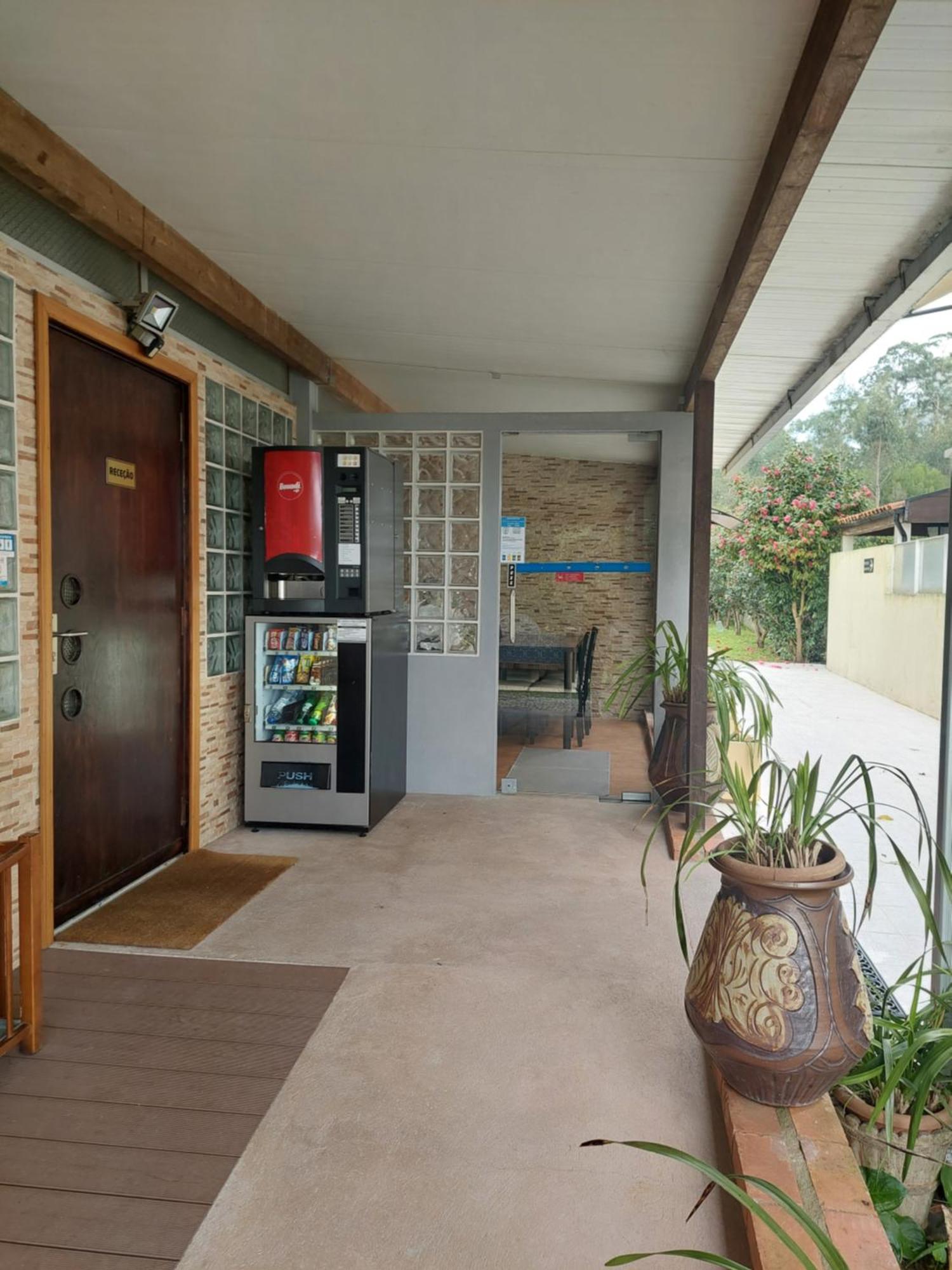 Metro Vilar Suites & Villas Vilar do Pinheiro Kültér fotó